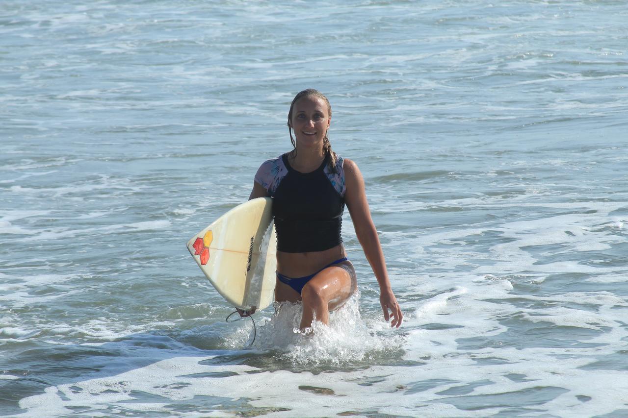 ホテル Surf & Yoga アルガムベイ エクステリア 写真